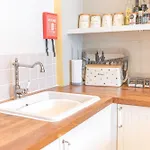 Enjoy Relaxing Family Breaks In With Parking Appartement