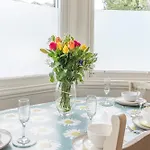 Enjoy Relaxing Family Breaks In With Parking Appartement *